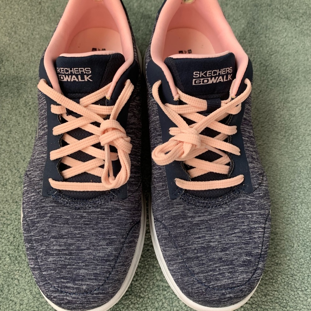 Skechers Go Walk Navy with Baby Pink Detail Size 7 1/2 Worn Once